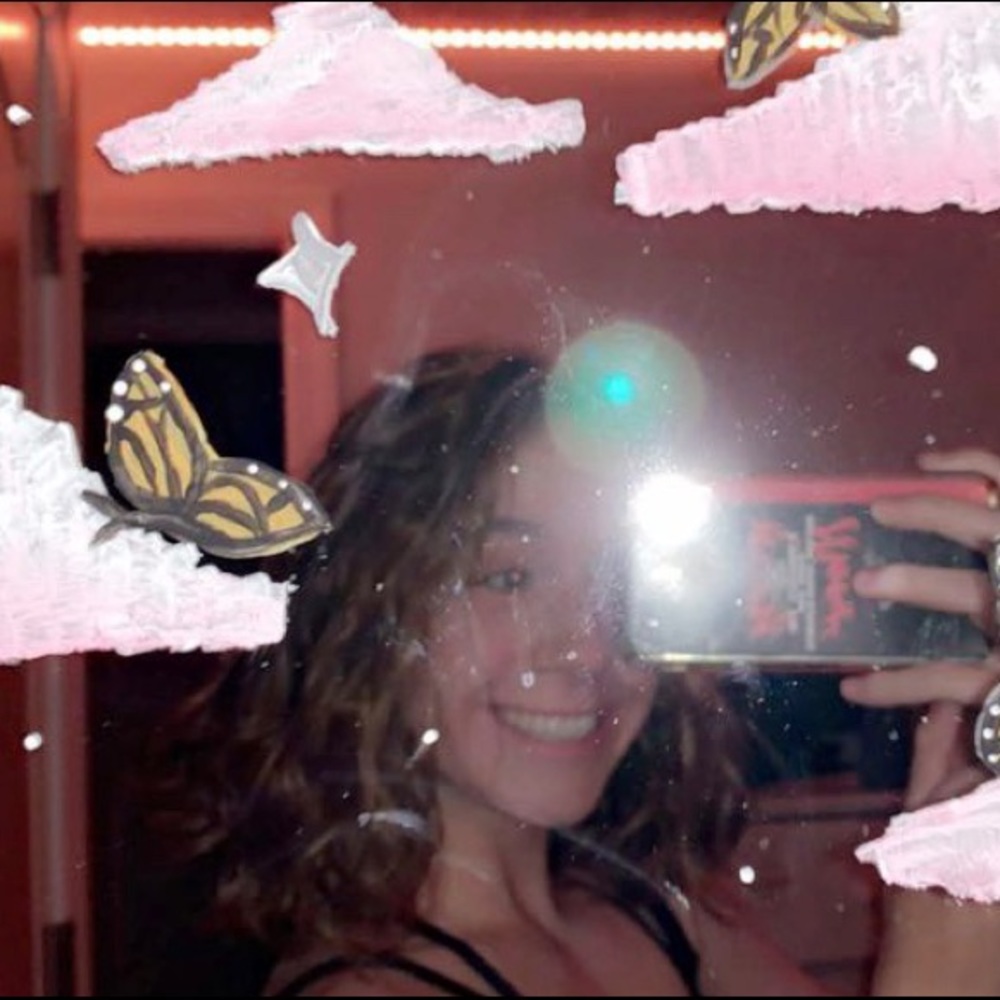 Meet your Posher, Lexy